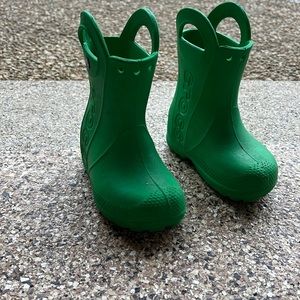 Toddler boots barely worn